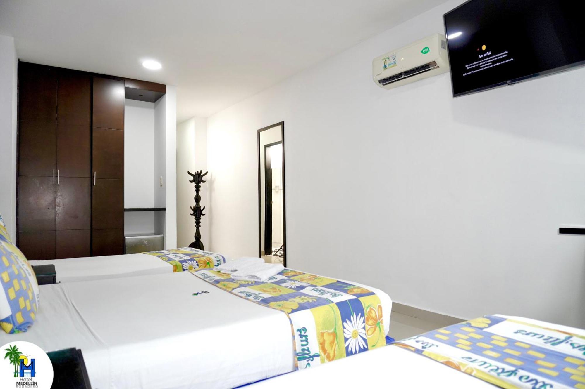 Hotel Medellin Rodadero Gaira Bagian luar foto